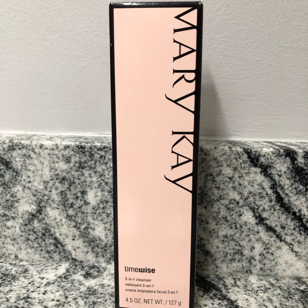Mary Kay TimeWise 3 in 1 cleanser
